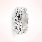 Romantic Gold Ring for Special Moments