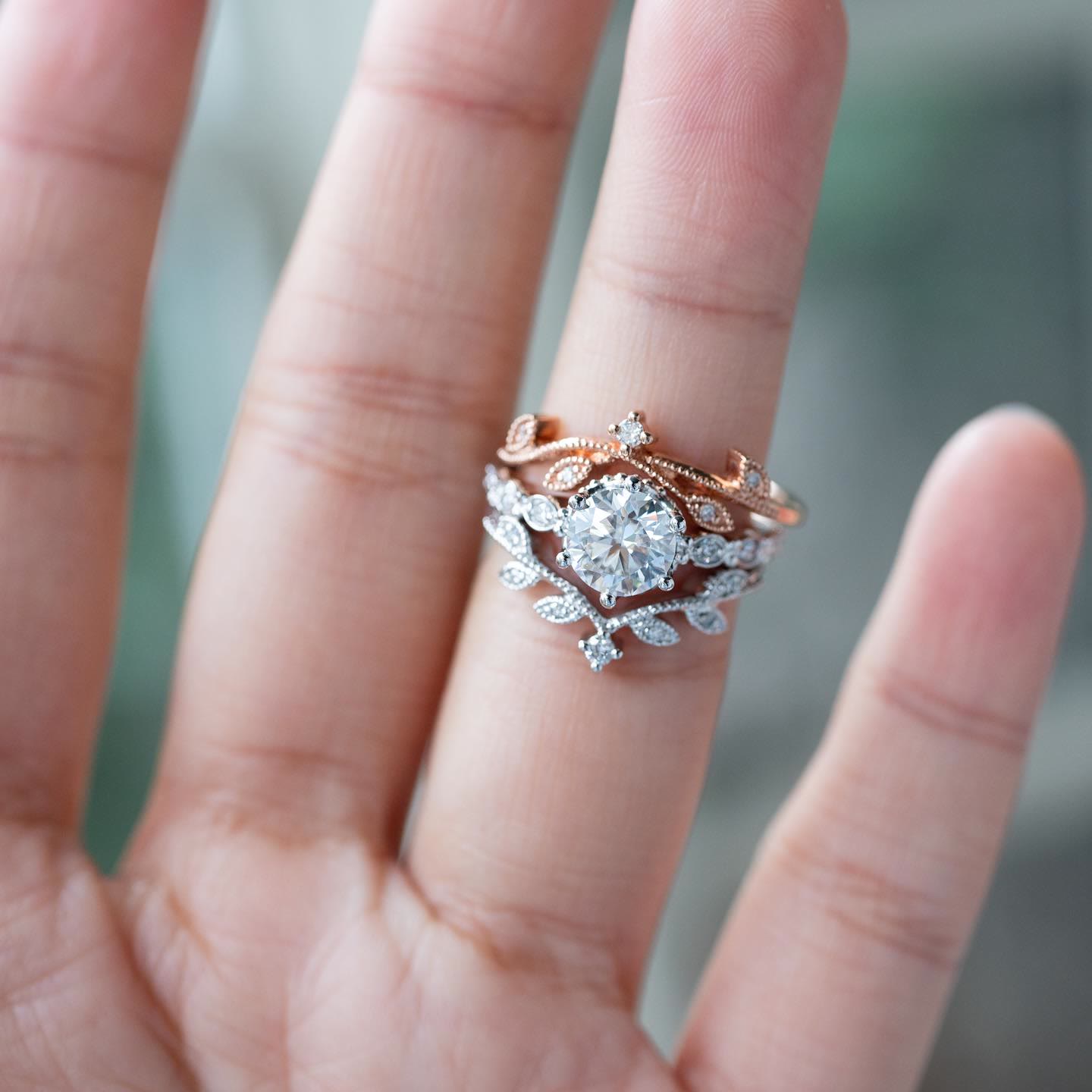 FREE Today: 3 Pcs Rose Gold Moissanite Floral Wedding Ring Set