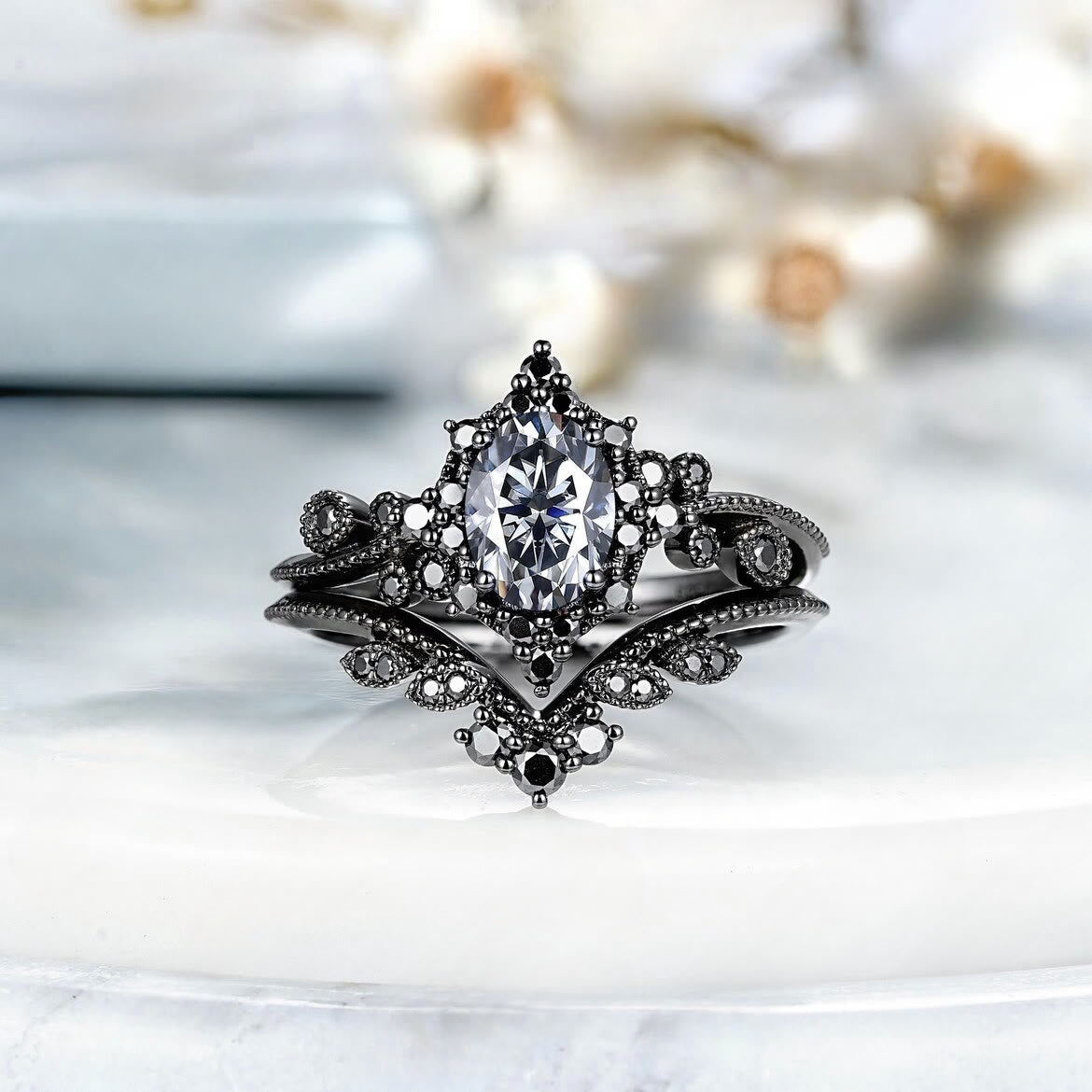 FREE Today: 2 Pcs Black Oval Gray Moissanite Engagement Ring Set