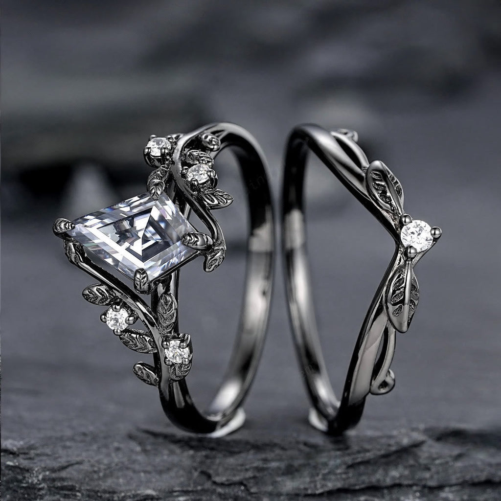 FREE Today: 2 Pcs Black Oval Gray Moissanite Engagement Ring Set