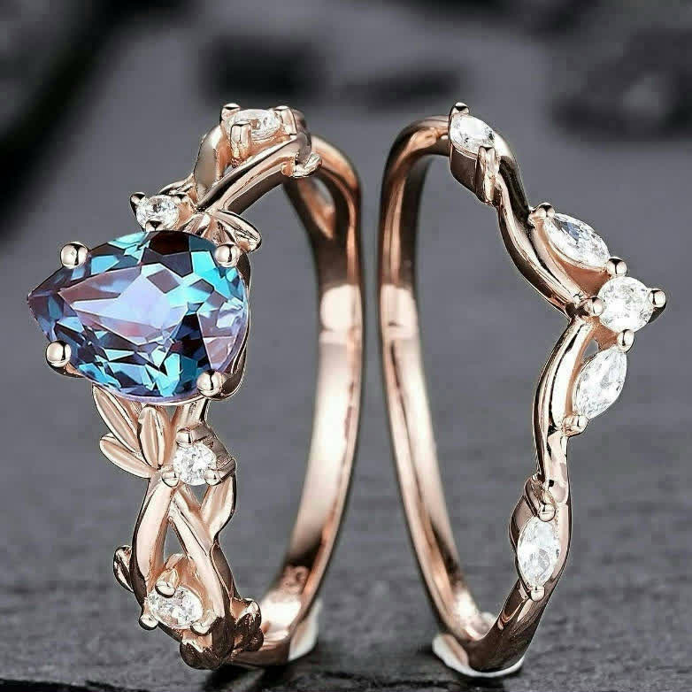 FREE Today:  Lucky Stone Aquamarine Leaf Engagement Ring Set