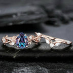 FREE Today:  Lucky Stone Aquamarine Leaf Engagement Ring Set