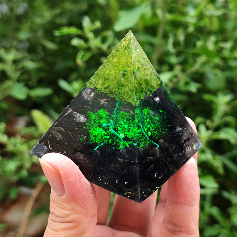 FREE Today: Guardian's Prosperity Obsidian & Peridot Orgone Pyramid