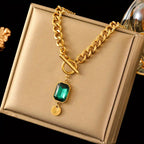 Bold Emerald Gold Link Necklace