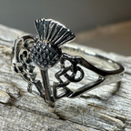 Akira Thistle Ring