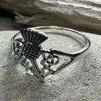 Akira Thistle Ring