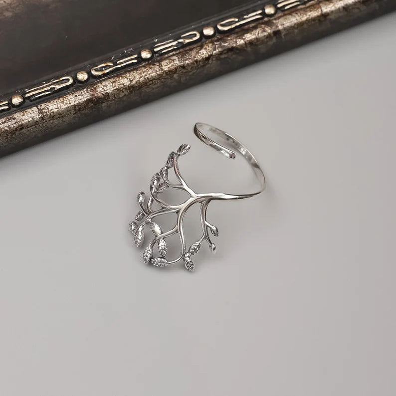 Charming Ring for Any Occasion
