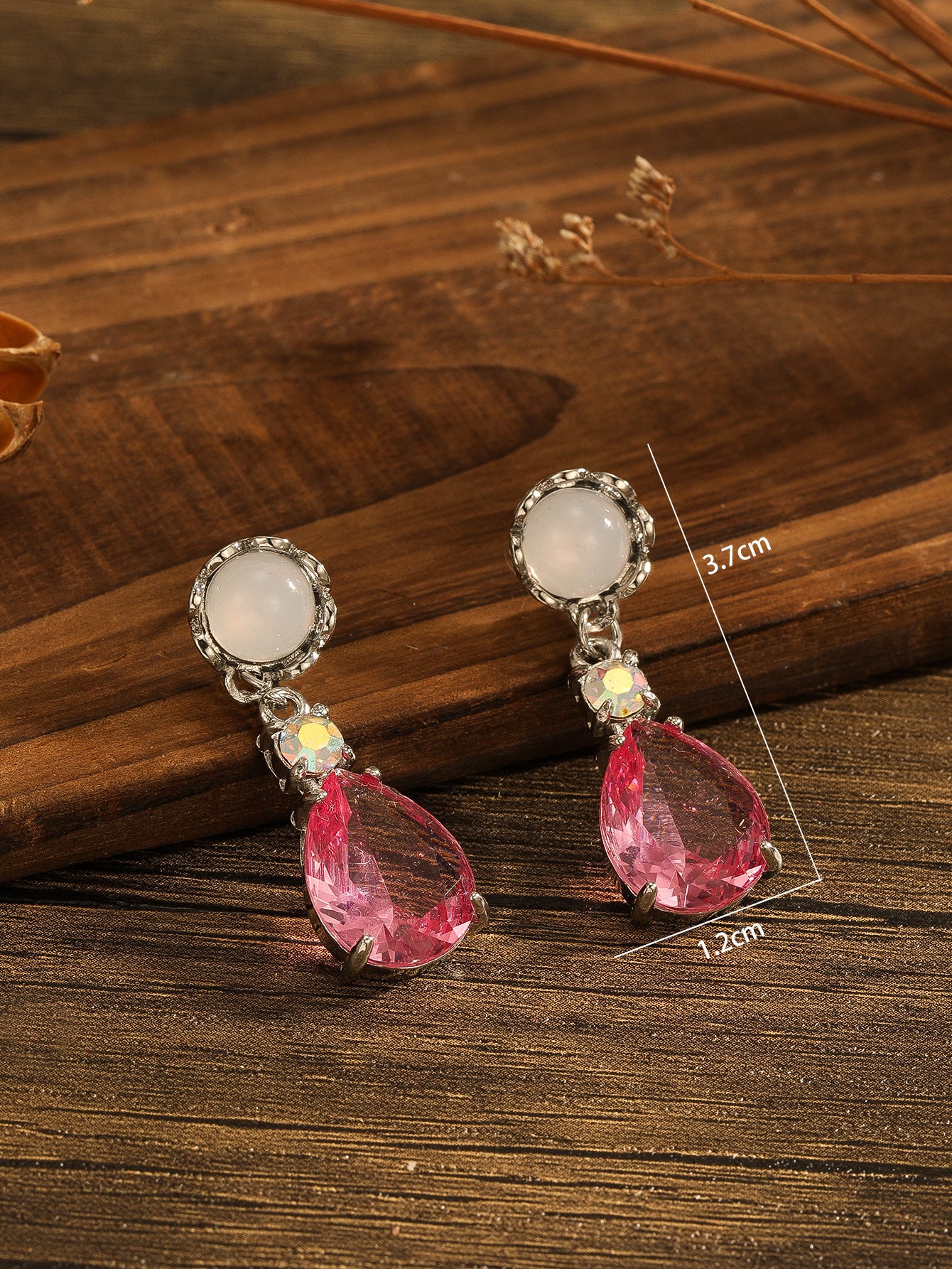 Romantic Earring for Special Moments