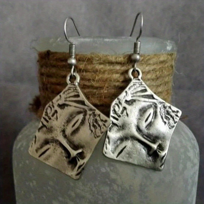 Charming Earring for Any Occasion