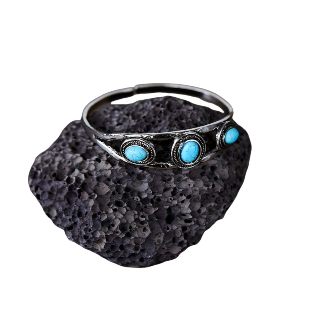 Classic Bracelet with Timeless Appeal