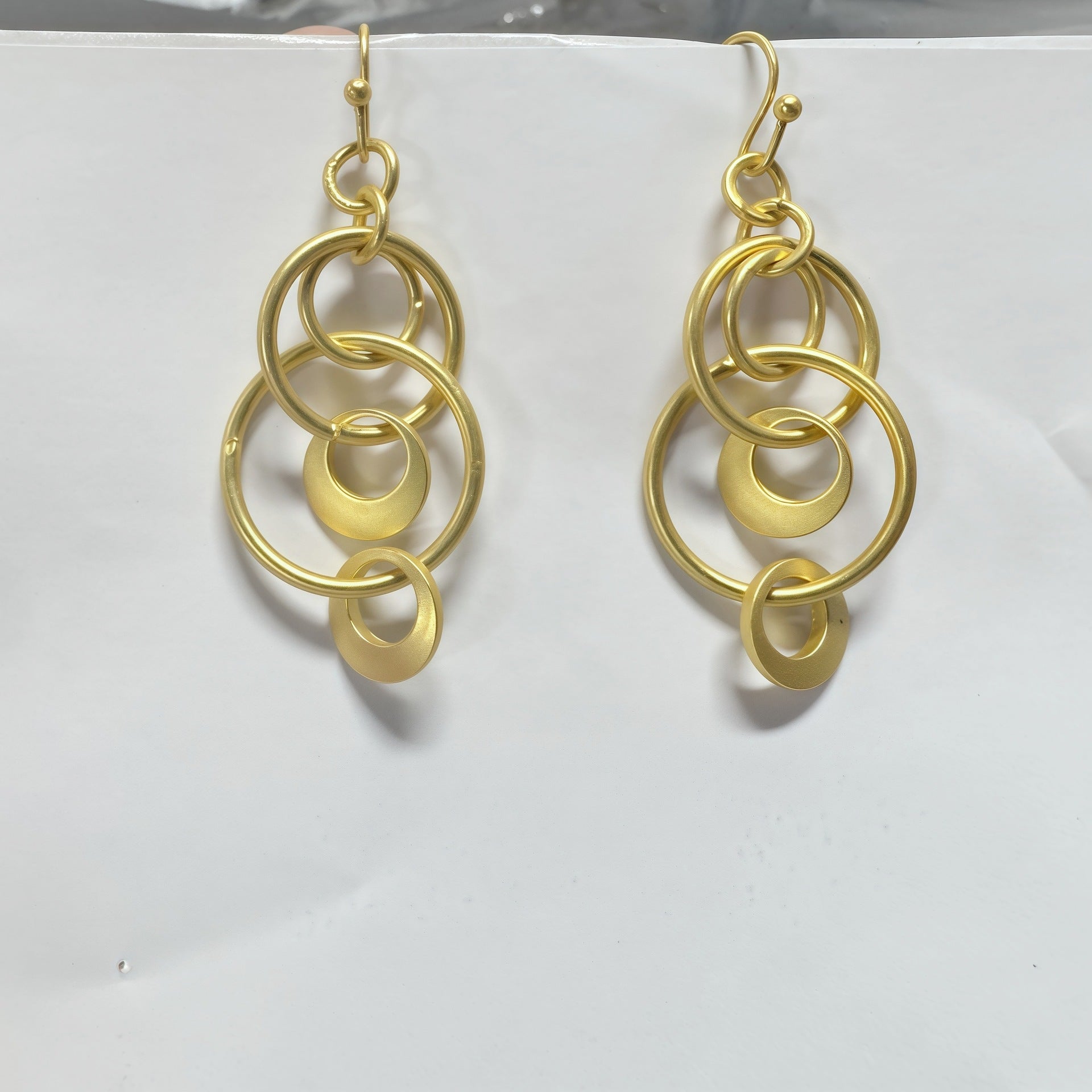 Charming Earring for Any Occasion
