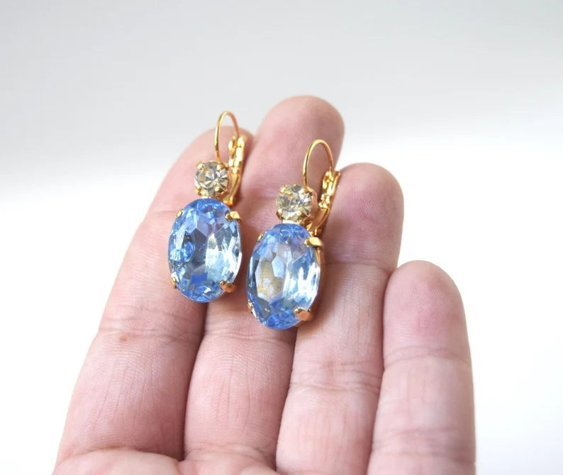 Charming Earring for Any Occasion