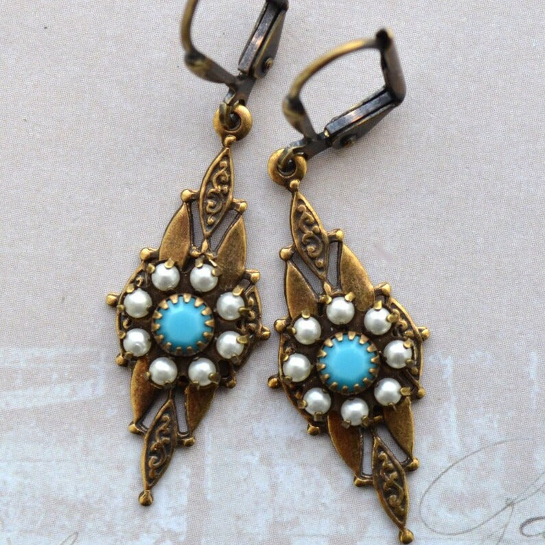 Stunning Earring for Daily Wear