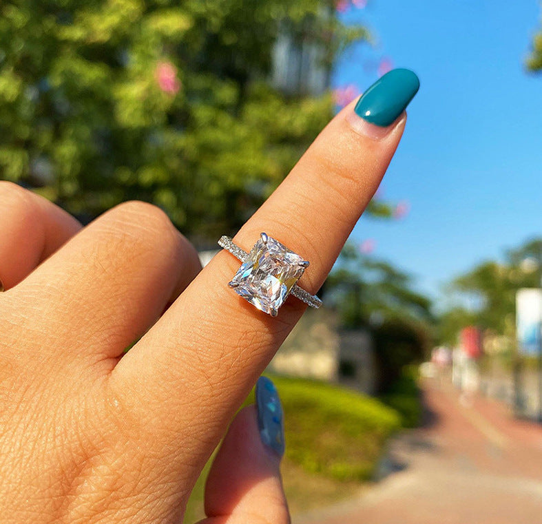 Classic Ring with Timeless Appeal