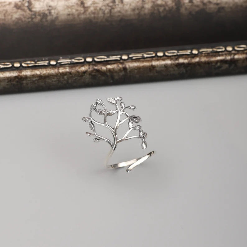 Charming Ring for Any Occasion