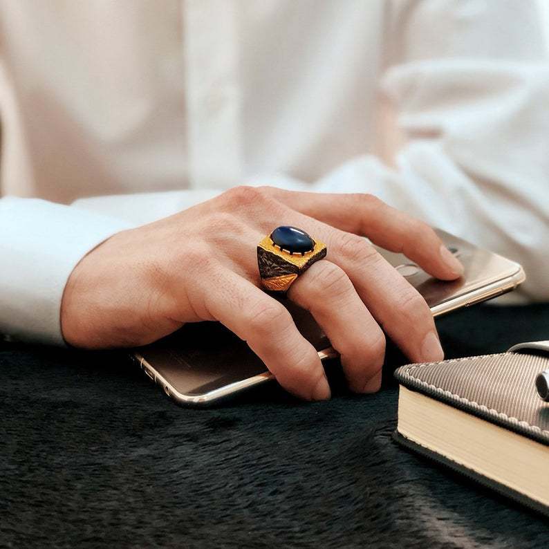 Classic Ring with Timeless Appeal