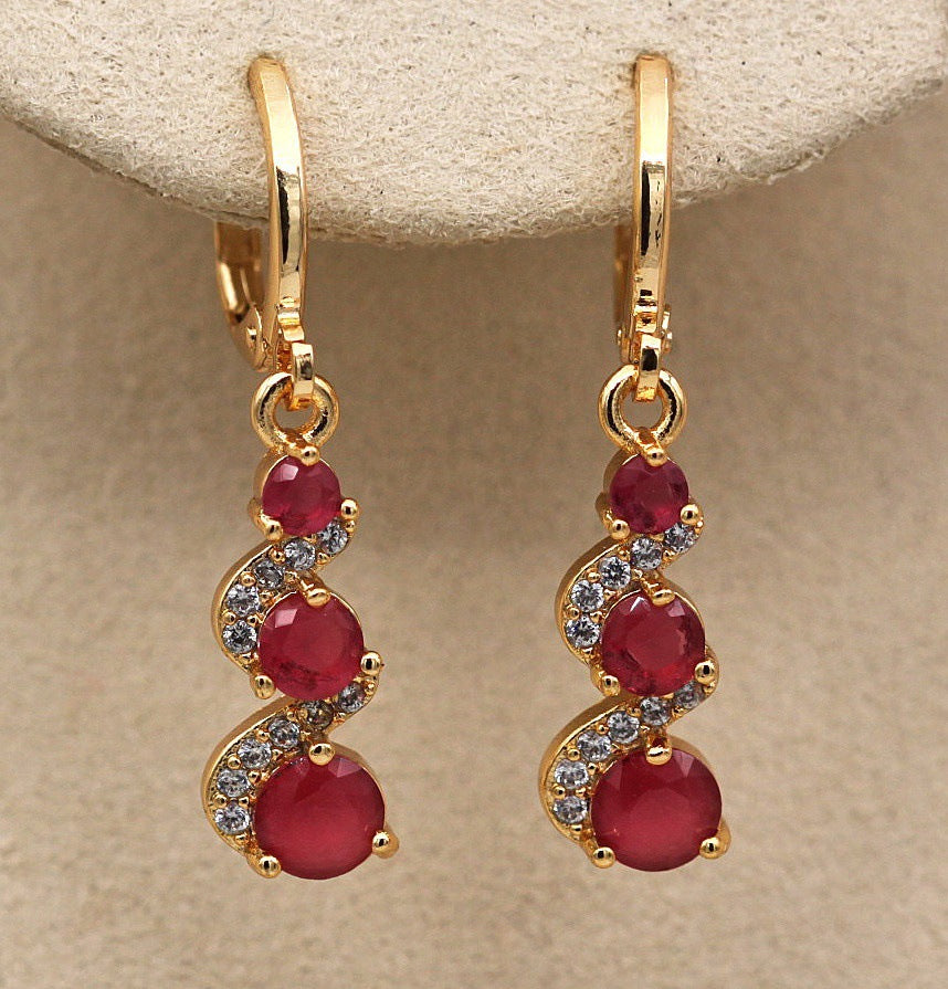 Stunning Earring for Daily Wear