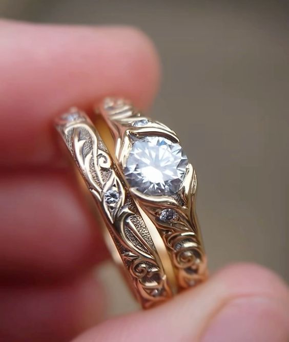 Charming Piece for Any Occasion