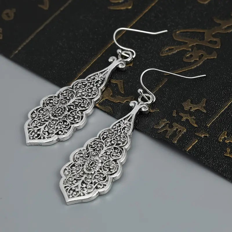 Classic Earring with Timeless Appeal
