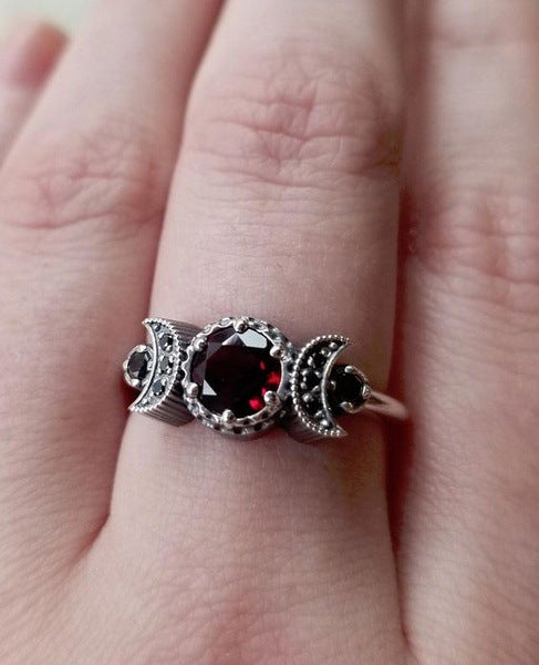 Beautiful Silver Ring with Unique Style