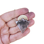 Stunning Necklace for Daily Wear