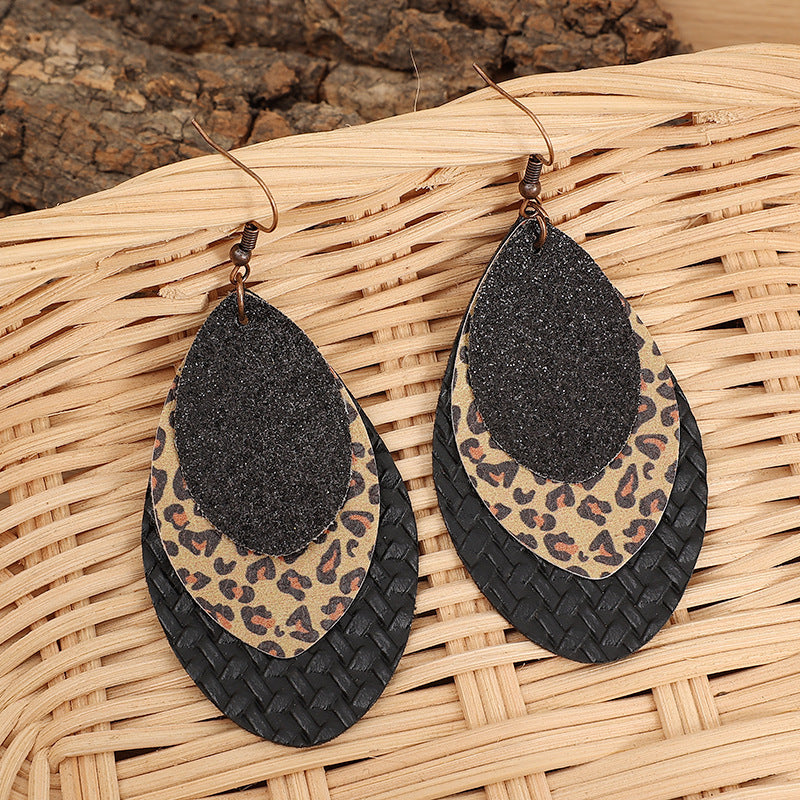 Charming Earring for Any Occasion