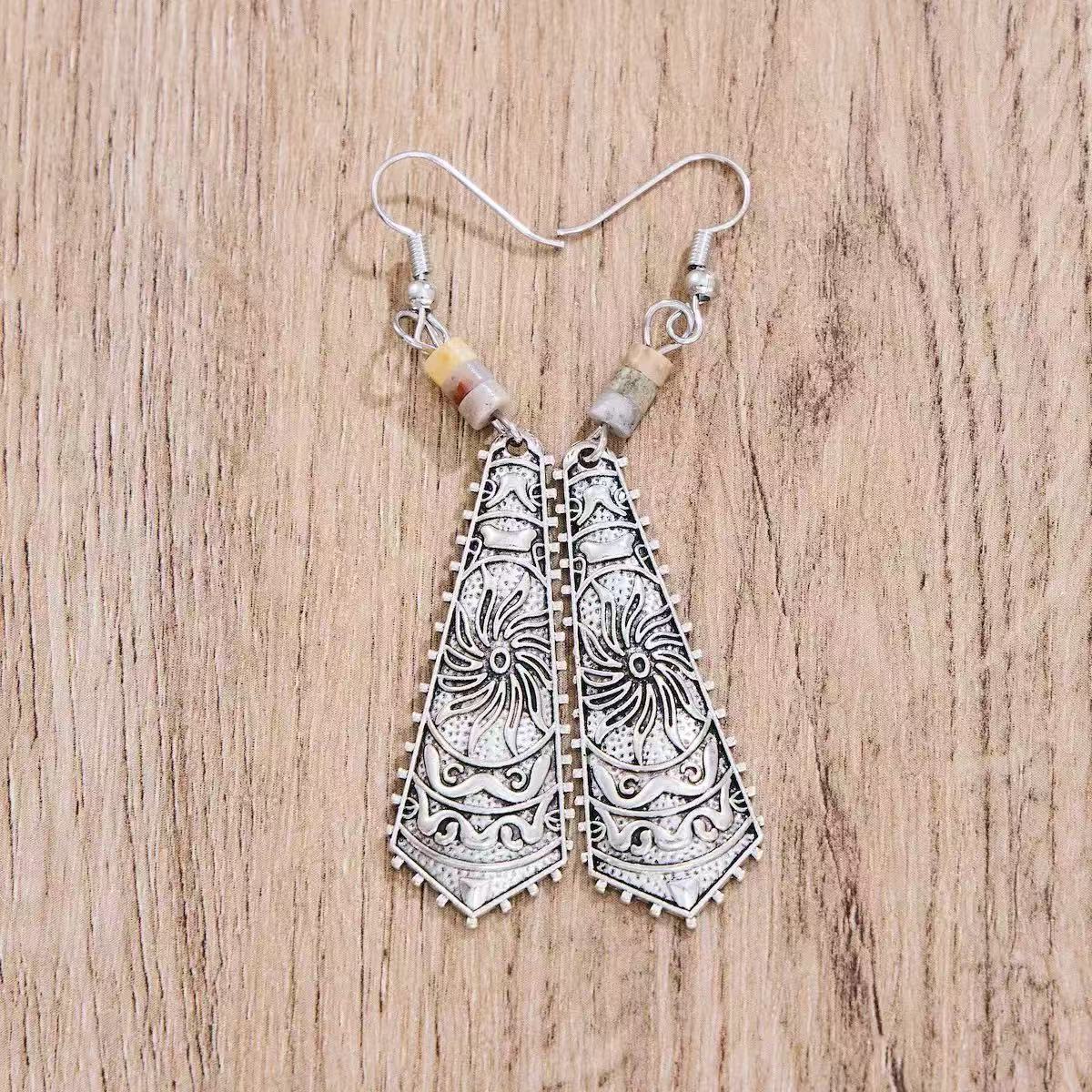 Vintage Handmade Earring