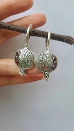 Stunning Gold Earring for Daily Wear