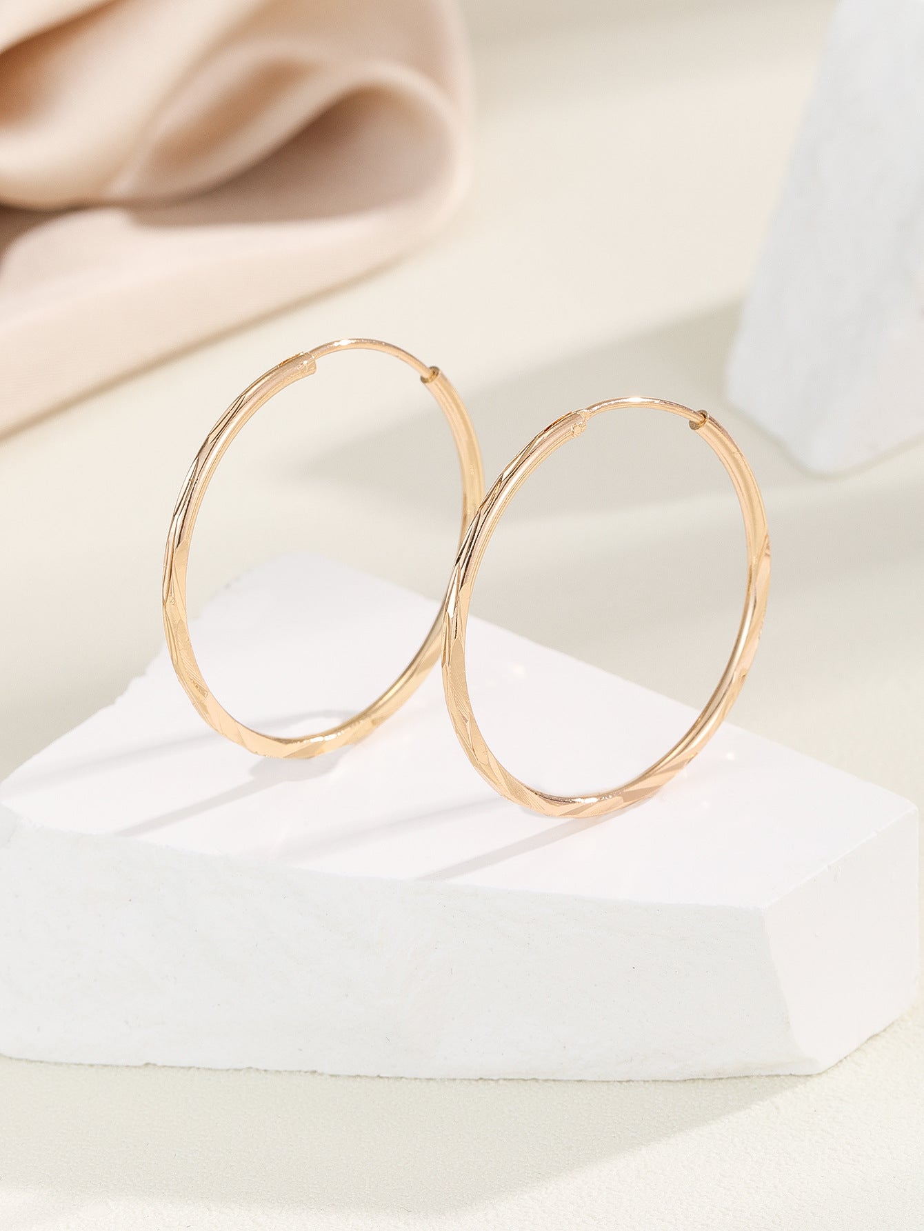 Vintage Handmade Earring