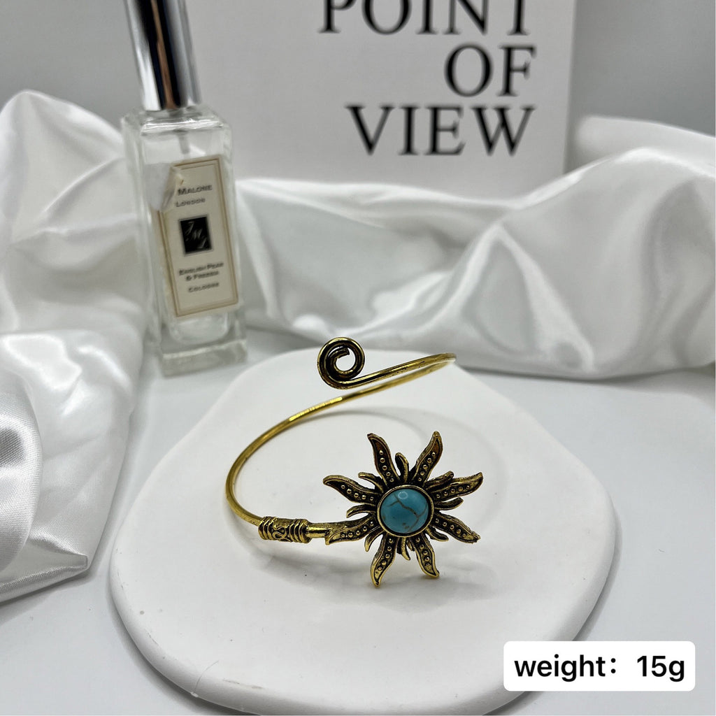 Romantic Bracelet for Special Moments