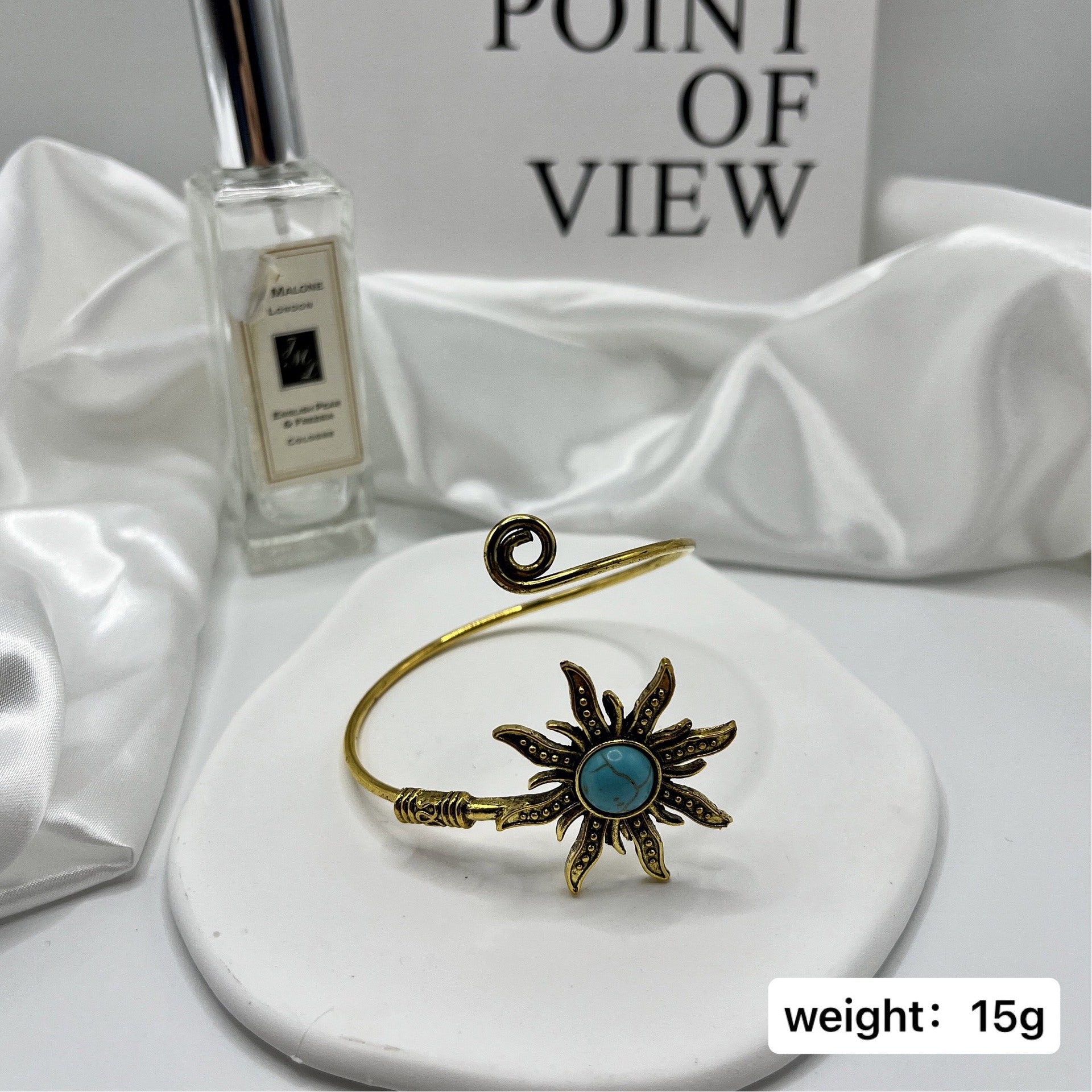 Romantic Bracelet for Special Moments