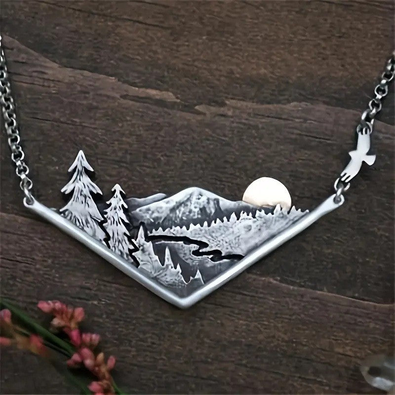 Stunning Silver Necklace for Daily Wear