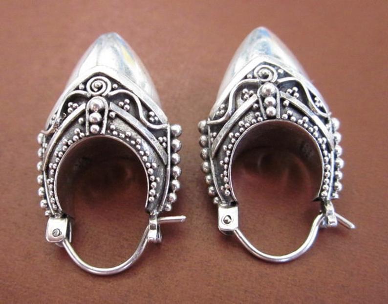Stunning Silver Earring for Daily Wear