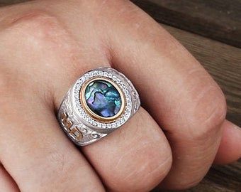 Classic Ring with Timeless Appeal