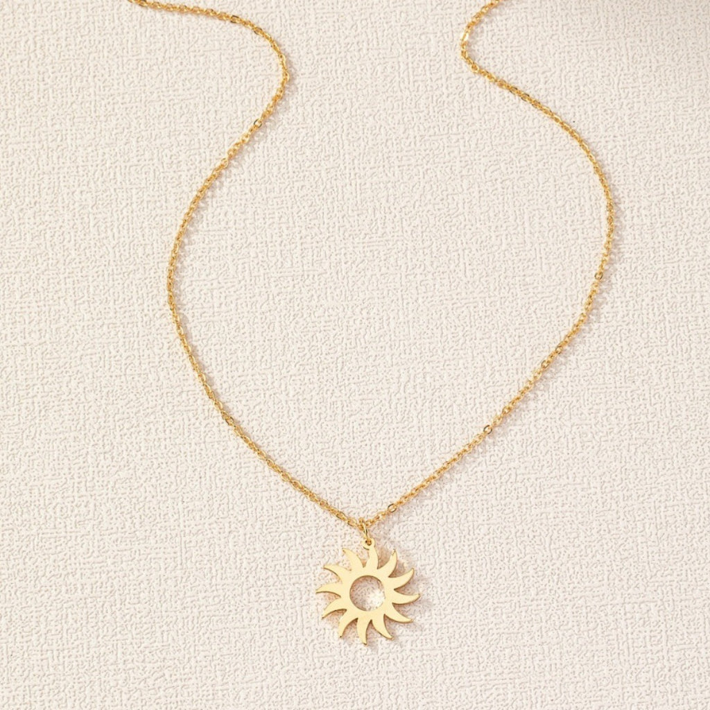 Romantic Necklace for Special Moments