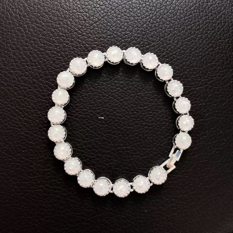 Romantic Silver Bracelet for Special Moments