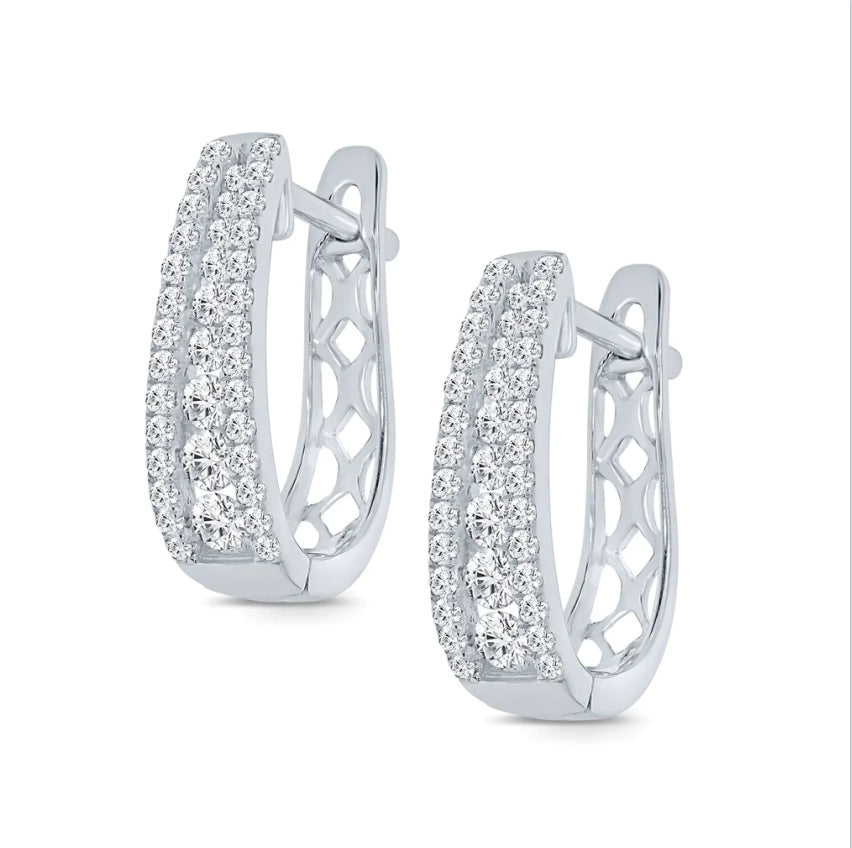 Beautiful Earring with Unique Style