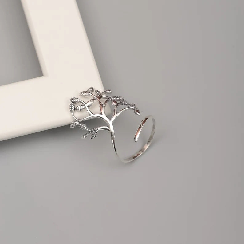 Charming Ring for Any Occasion