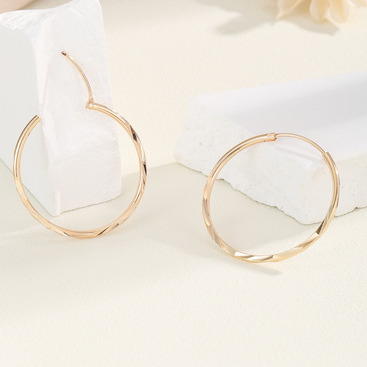 Vintage Handmade Earring