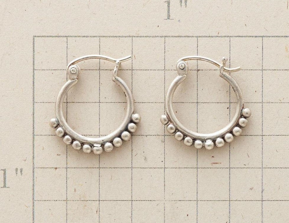 Charming Earring for Any Occasion
