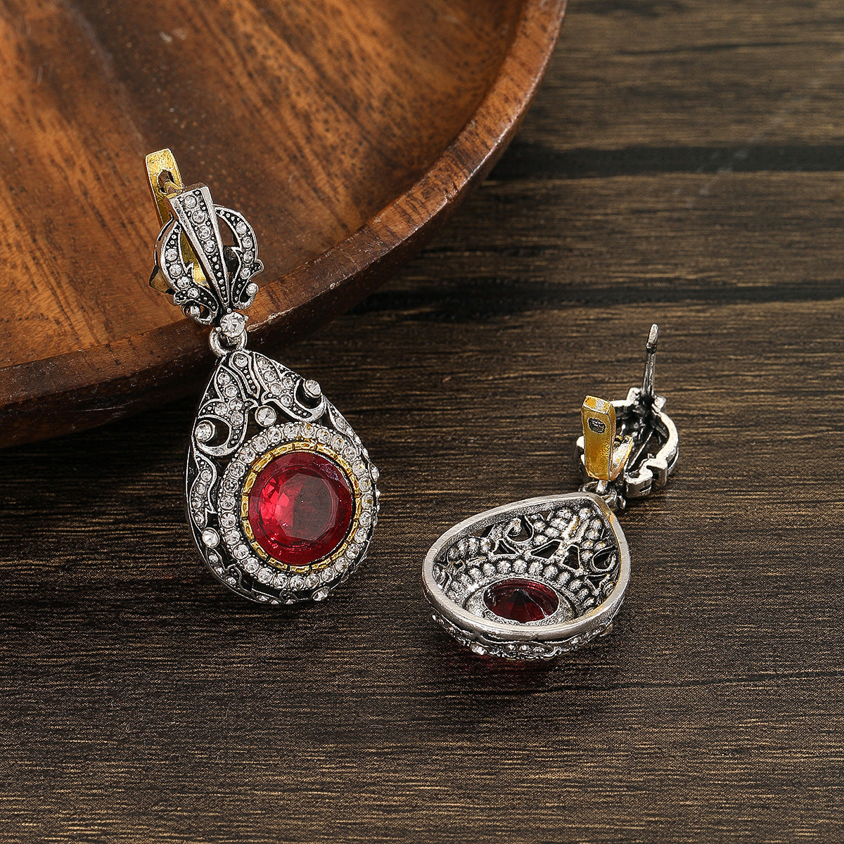 Elegant Earring for Every Occasion