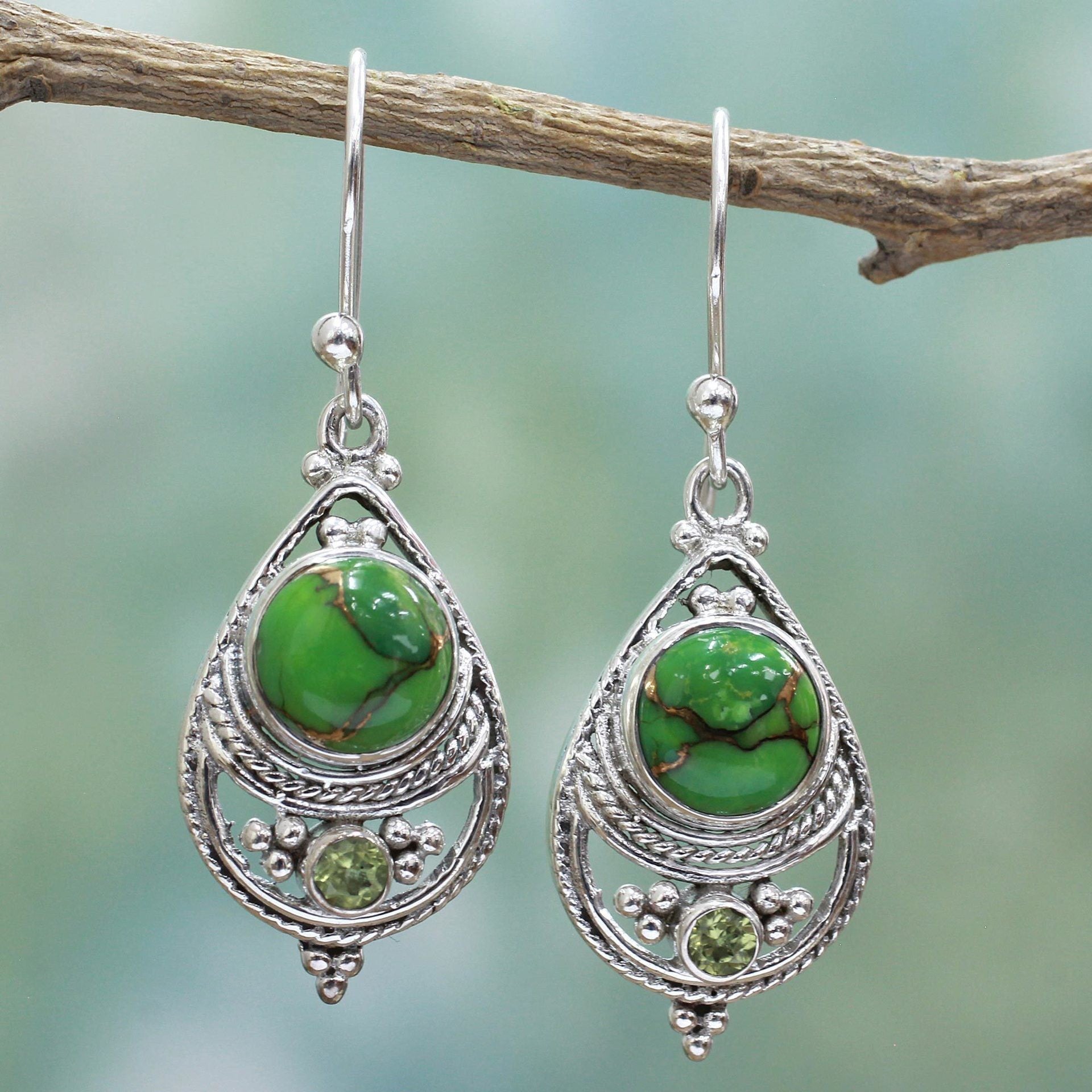 Classic Earring with Timeless Appeal