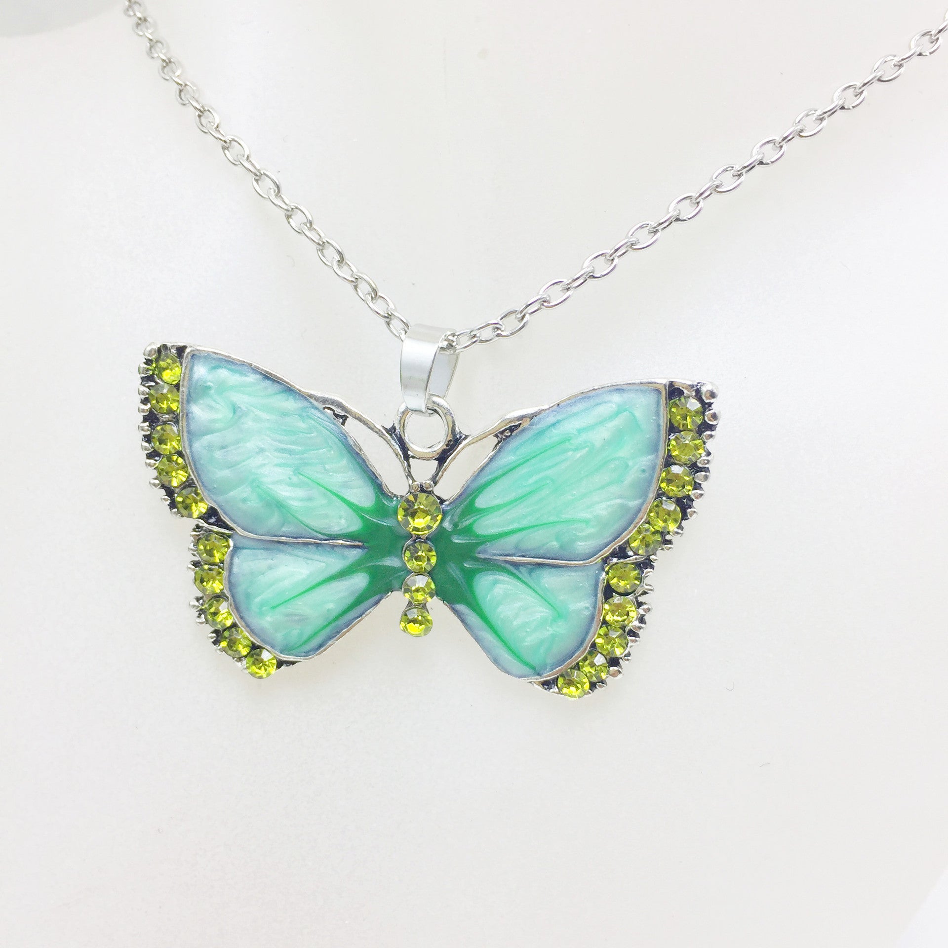 Romantic Necklace for Special Moments