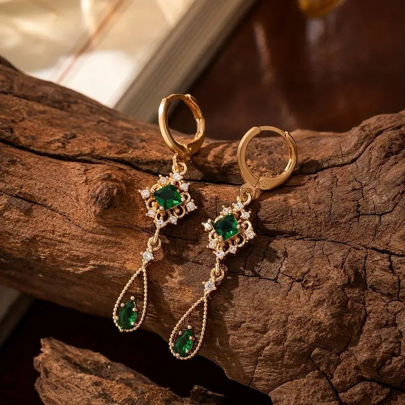 Stunning Earring for Daily Wear