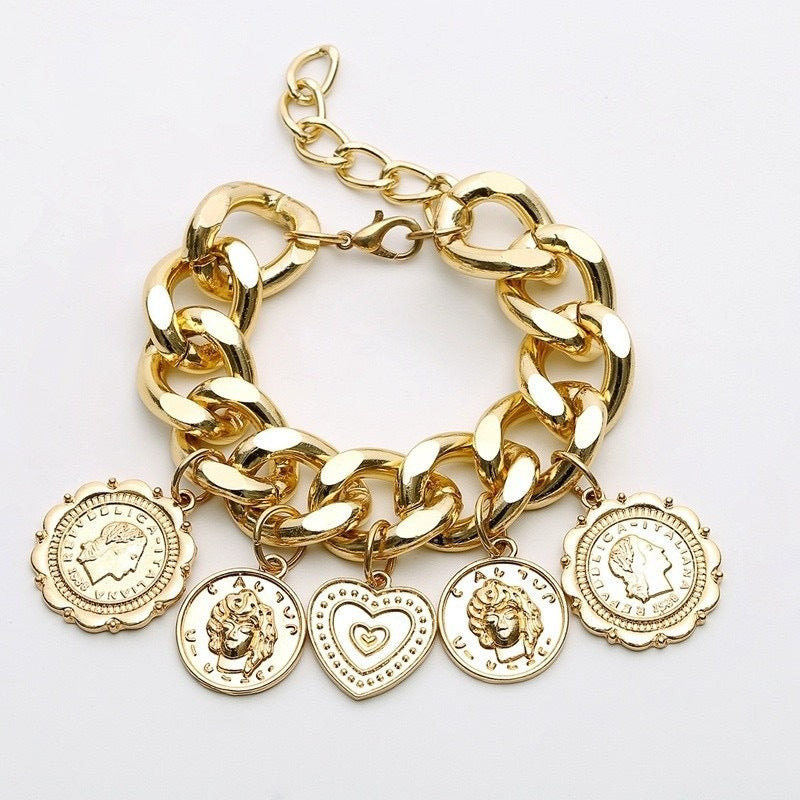 Romantic Bracelet for Special Moments