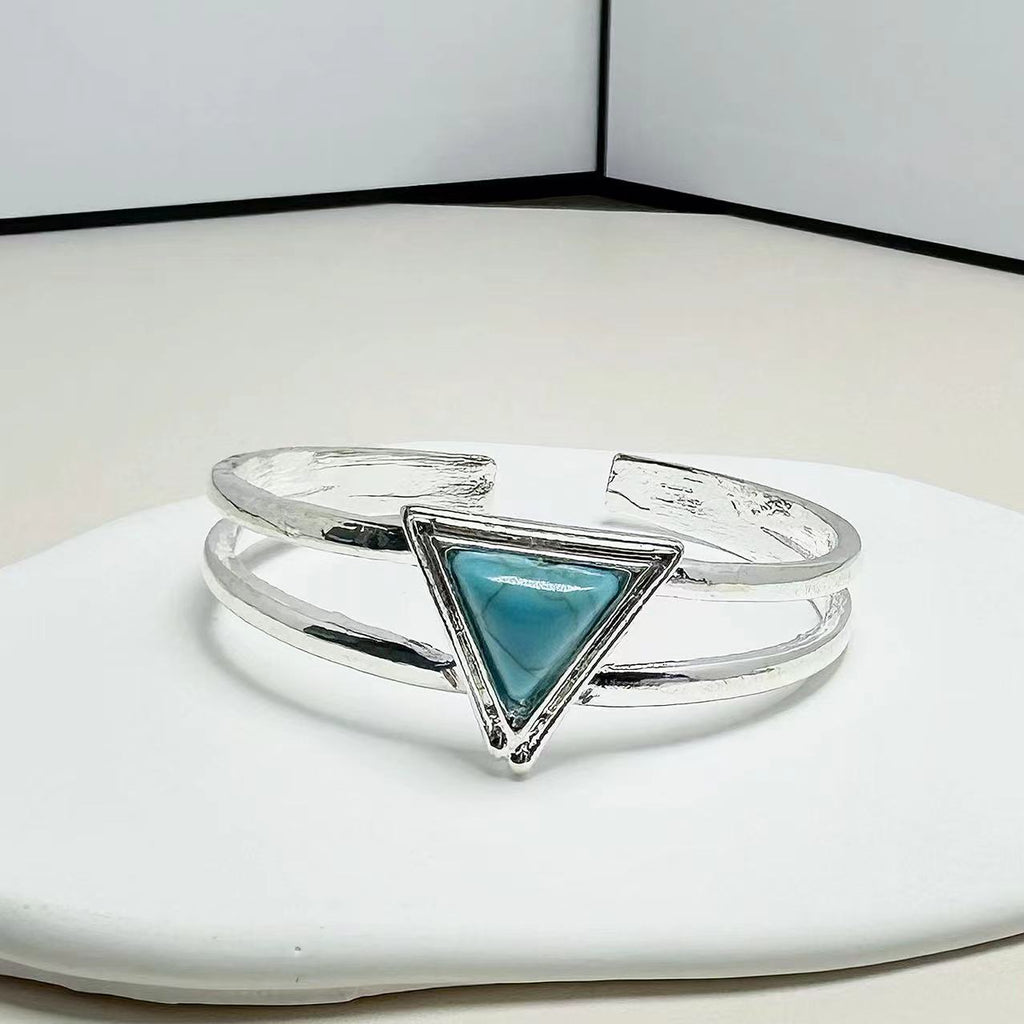 Stunning Bracelet for Daily Wear