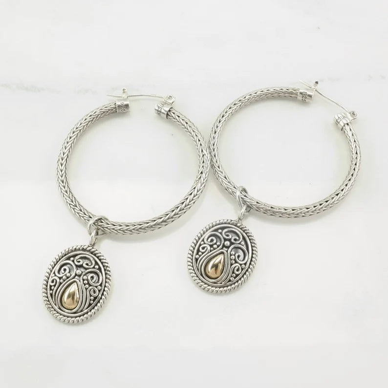 Classic Earring with Timeless Appeal