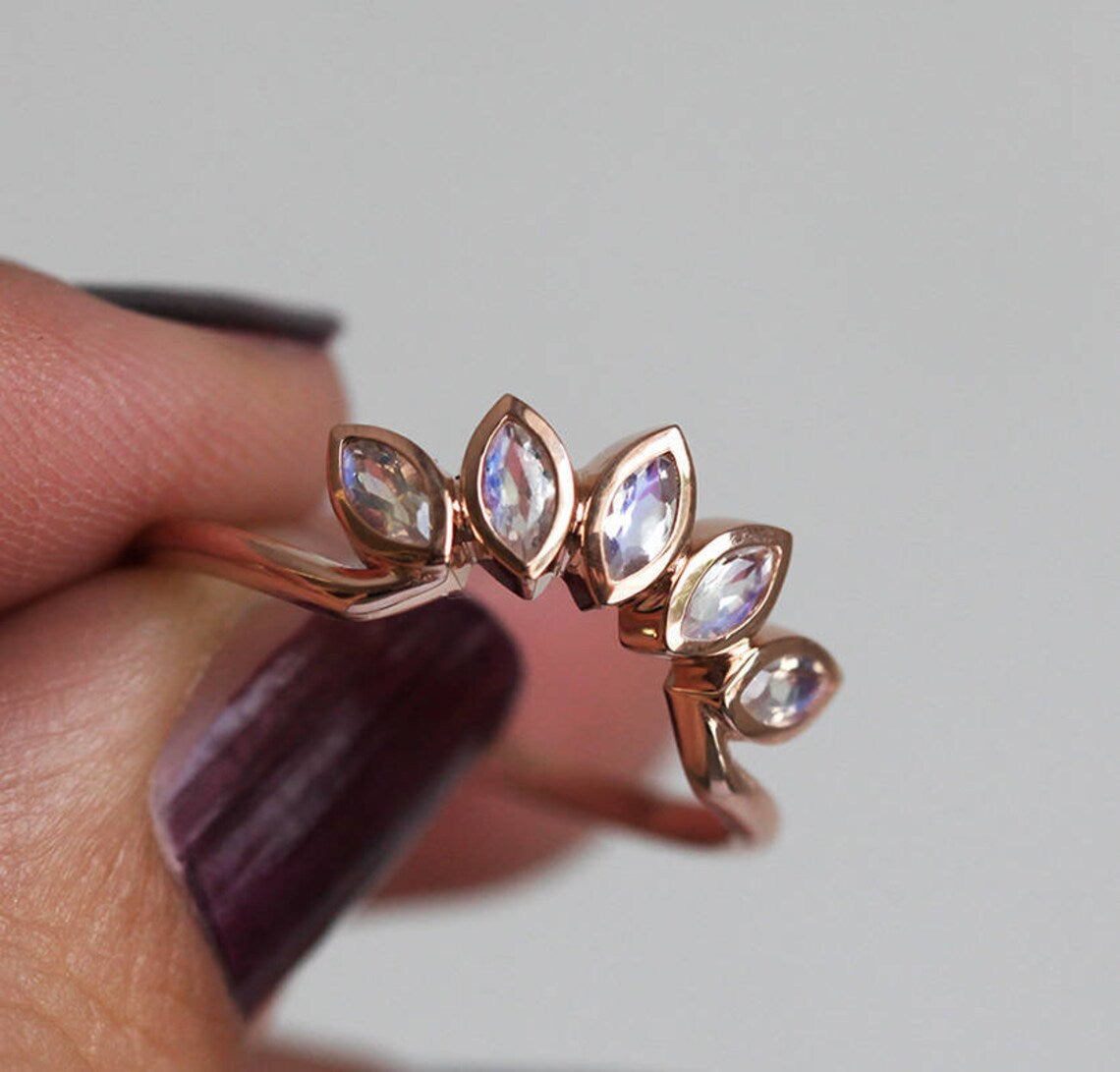 Romantic Bracelet for Special Moments