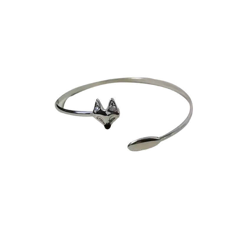 Charming Bracelet for Any Occasion