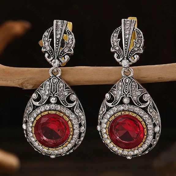 Elegant Earring for Every Occasion